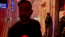 Fatih'te İki Gecekondu Alev Alev Yandı
