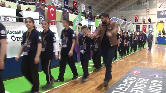 Özel öğrenciler floorcurling turnuvasında kıyasıya yarıştı