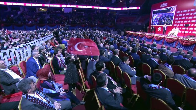 Erdoğan: 'Trabzon-Erzincan arasında hızlı tren projemizi hayata geçirerek Trabzonu'da hızlı tren ağına ekleyeceğiz' - İSTANBUL