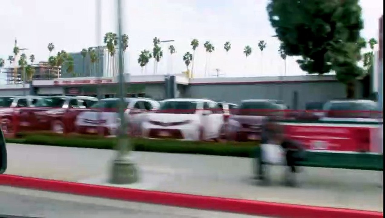 Ride Through LA with Influencer Rae Holiday and Eunique Jones Gibson | Going for Gold