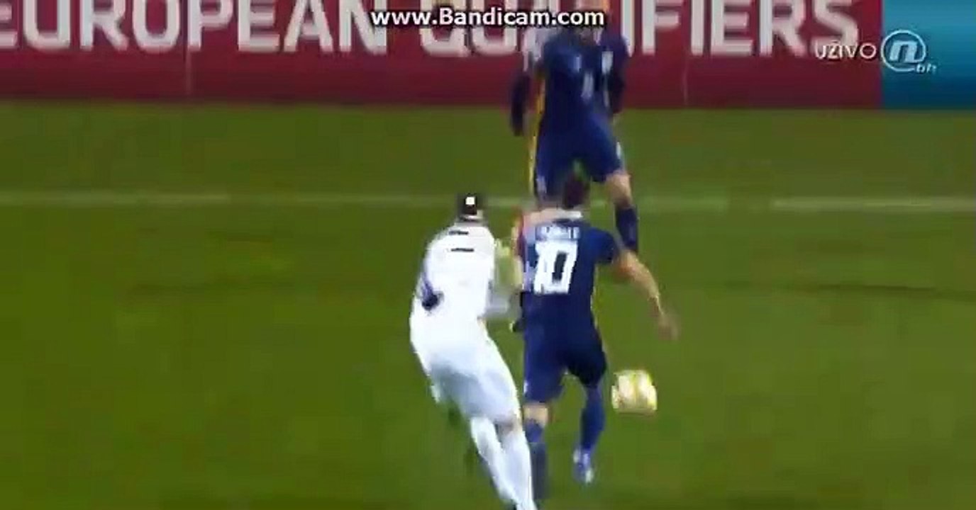 Sporna situacija: Crveni karton za Pjanića?