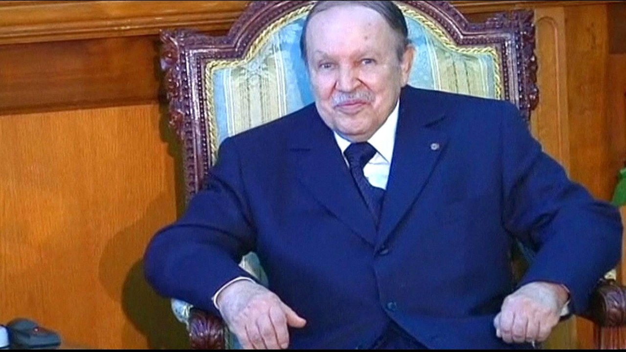 Algeria army chief demands Bouteflika be declared unfit to rule