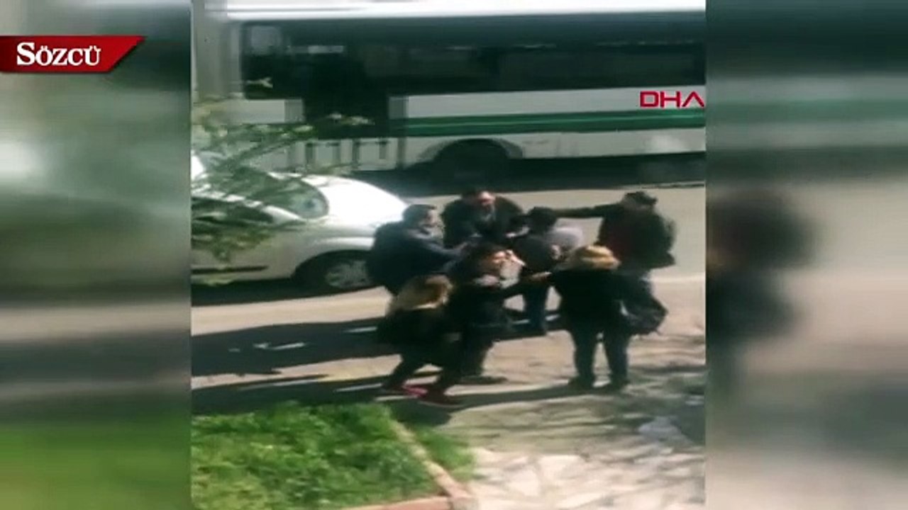 Otomobil sürücüsü kadın otobüs şoförünün yüzüne biber gazı sıktı