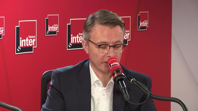 Dominique Schelcher, PDG de Système U, répond aux questions d'Alexandra Bensaid