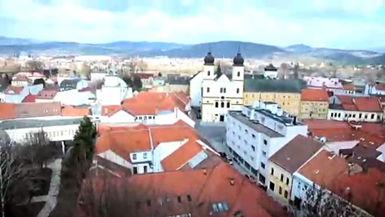 Karner sv. Michala v Trenčíne mení strechu