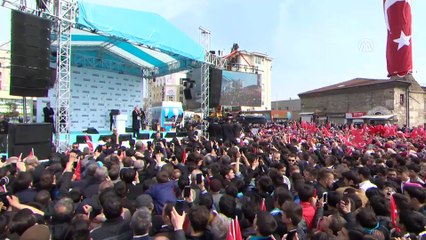 Cumhurbaşkanı Erdoğan: Biz Türkiye'ye, Türk milletine sevdalı bir kadroyuz - BOLU