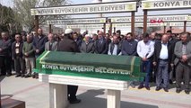 Konya Minibüs Kazasında Hayatını Kaybedenler Toprağa Verildi