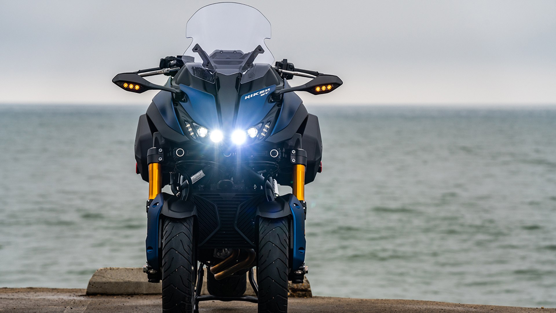 2019 Yamaha Niken GT MC Commute Review - video Dailymotion