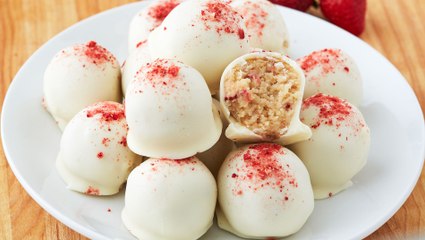 These Shortcake Truffles Are SO Easy To Make