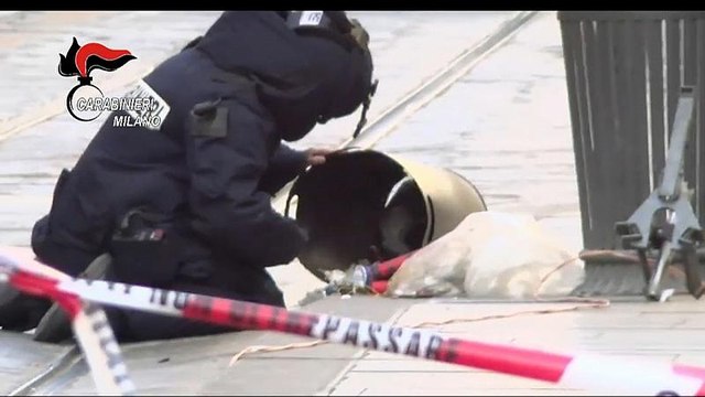 Panico nel centro di Milano per un falso allarme bomba