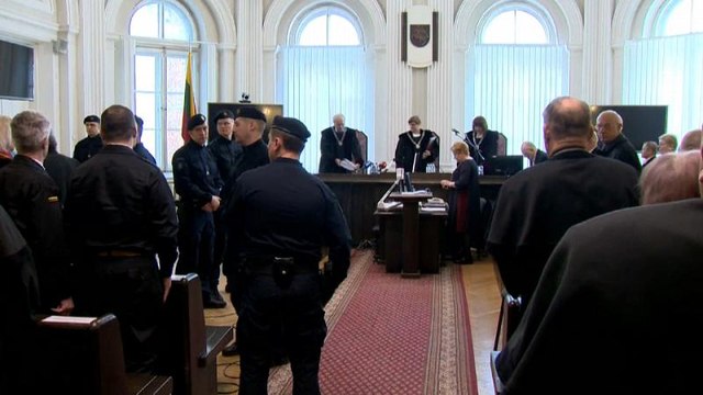 Lituania: condannato ex ministro della Difesa Urss per crimini di guerra