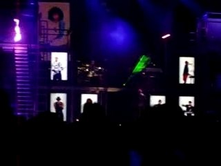 Chris Brown-Help me (UCP Holiday Tour, Nashville 1.10.08)