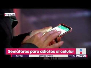 Descargar video: Instalan los primeros semáforos para adictos al celular | Noticias con Yuriria Sierra