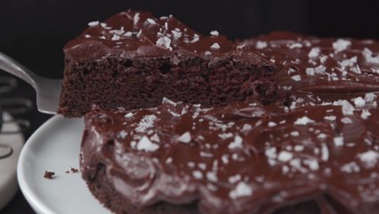 Red Wine Chocolate Snack Cake