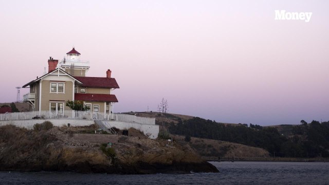 This Dream Job Will Pay You $130,000 a Year to Run an Island Inn Off the Coast of San Francisco