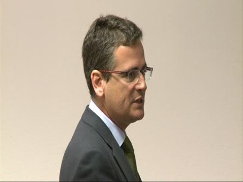 Basagoiti a López: No al juego de Batasuna