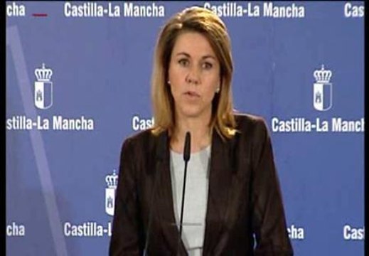 Cospedal baja el salario a los funcionarios