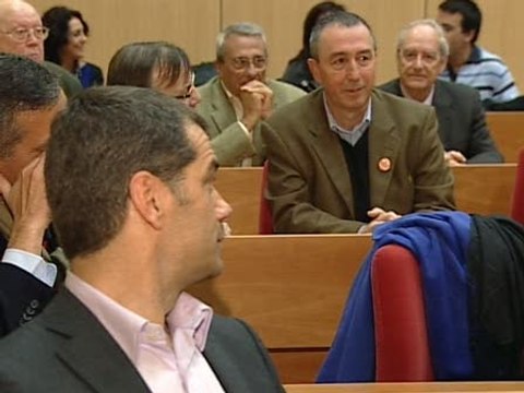 Cantó cree que el PP debe aplicar fórmulas nuevas