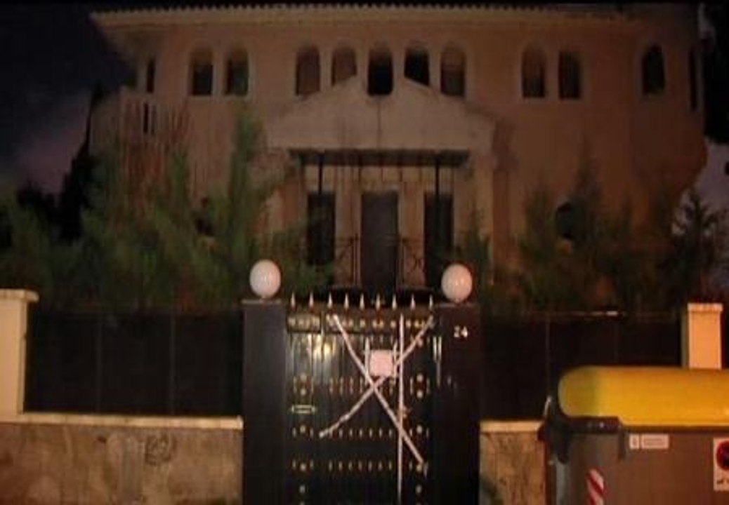 Desalojados tres ciudadanos rusos que habían 'okupado' un palacete en Pedralbes