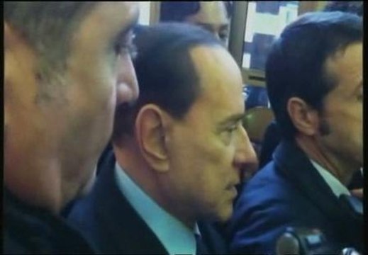 Berlusconi: Este juicio no tiene ni pies ni cabeza