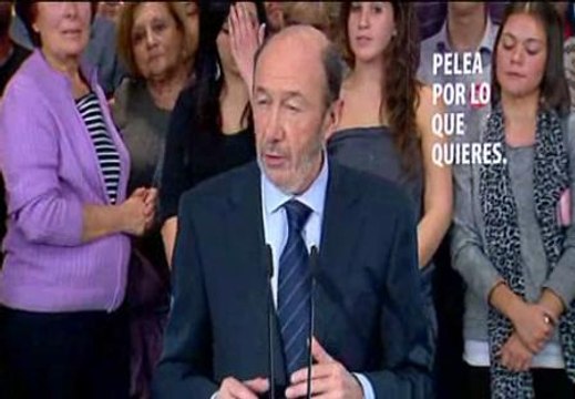 Rubalcaba pide un congreso pero no desvela su futuro