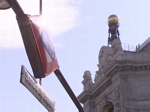 España paga más del 7% por su deuda con la prima a 500