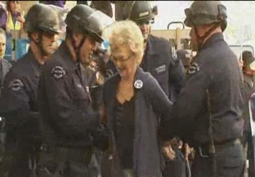 Las protestas de los indignados se extienden por EEUU