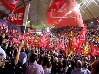 Rajoy y Rubalcaba miran al 20N