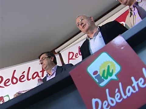 Rueda de prensa de Cayo Lara en Sevilla