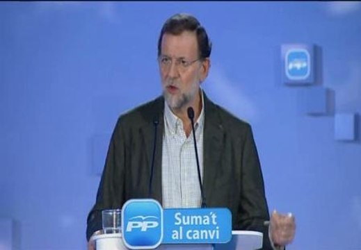 Rajoy vuelve a basar su mensaje en el paro