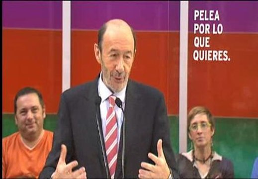Rubalcaba pide, frente a ETA, mantener la unidad por la que tanto hemos tragado