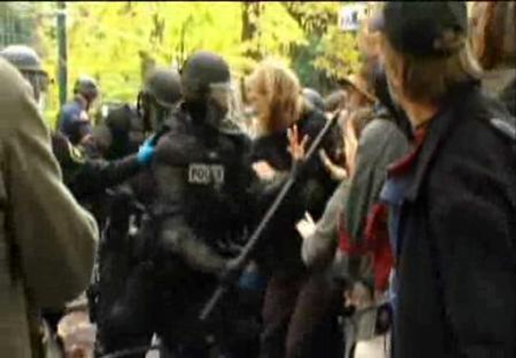 Más de 60 indignados detenidos en EEUU