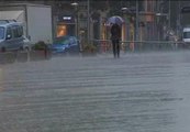 Media España en alerta por vientos, lluvias y fenómenos costeros