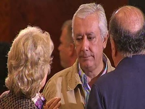 Arenas acusa al PSOE de romper las normas