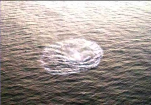 Columna de gases y cenizas de hasta 30 metros