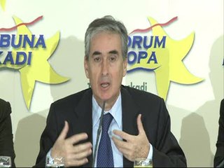 Jáuregui: "Salvación de Grecia es salvación del euro"