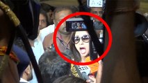 Urmila Matondkar Mobbed By Media At The Airport