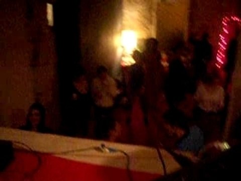 Boooonnne annééééée 2008 pilou au platines