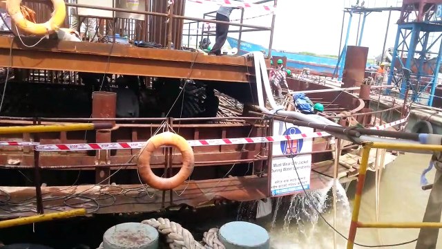 মাথা তুলে দাঁড়াচ্ছে পদ্মা সেতু......সবকিছু পিছনে ফেলে.... Padma Bridge