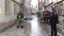 Bursa'da Doğal Gaz Kutusu Patladı, Yangın Çıktı