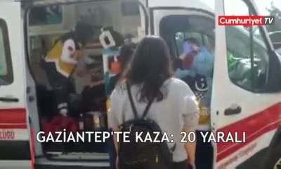 Gaziantep'te yolcu otobüsü buğday yüklü TIR'a çarptı: 20 yaralı