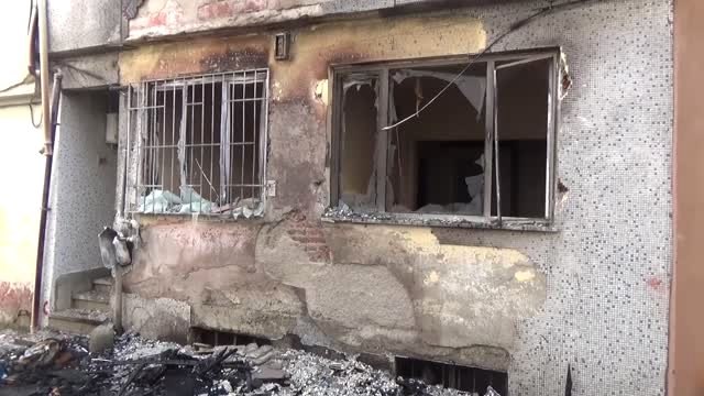 Doğalgaz Kutusu Alev Alev Yandı, Mahalleli Büyük Panik Yaşadı