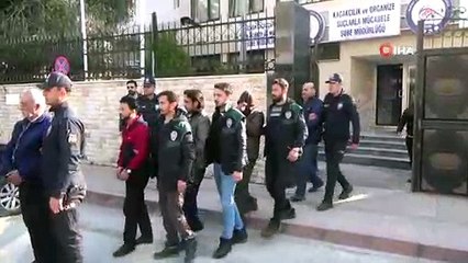 Göçmen kaçakçıları adliyeye sevk edildi