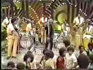 James Brown PAPA don't take no mess( clip )