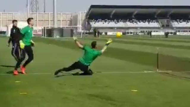 Les gardiens de la Juventus font le show à l’entraînement