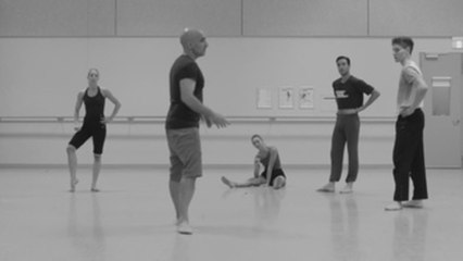 Rafael Bonachela celebra sus 10 años como director de la Sydney Dance Company