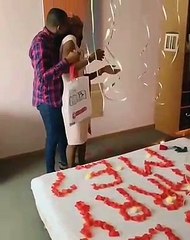 Une demande en mariage vraiment émouvante. Regardez !