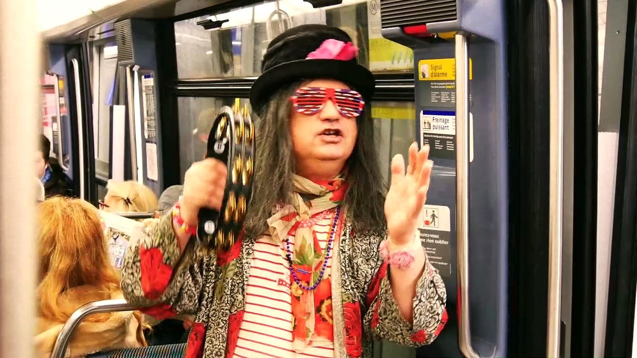Happening :  Edouardo chante dans le Métro sans autorisation  (version 3 minutes)