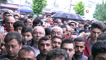 Trafik kazasında hayatını kaybeden 17 yaşındaki lise öğrencisi Varol son yolculuğuna uğurlandı