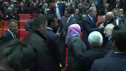 下载视频: Bakan Selçuk: '(CHP Adana adayı Karalar'ın şehit eşine tepkisi) Biz bu çirkin davranışı şiddetle kınıyoruz' - ANKARA